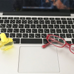 ドライアイってどうして起こるの？予防法と疲れ目解消法！