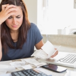 知らないと損する、お金を減らしてしまう8つの行動