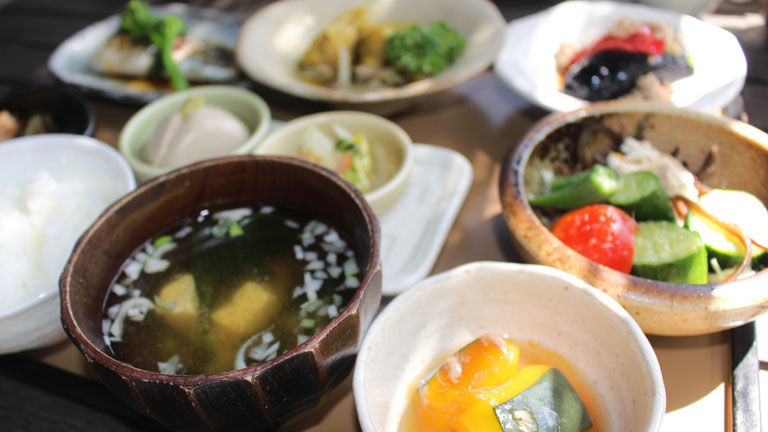 これだけは避けたい健康に悪い食習慣