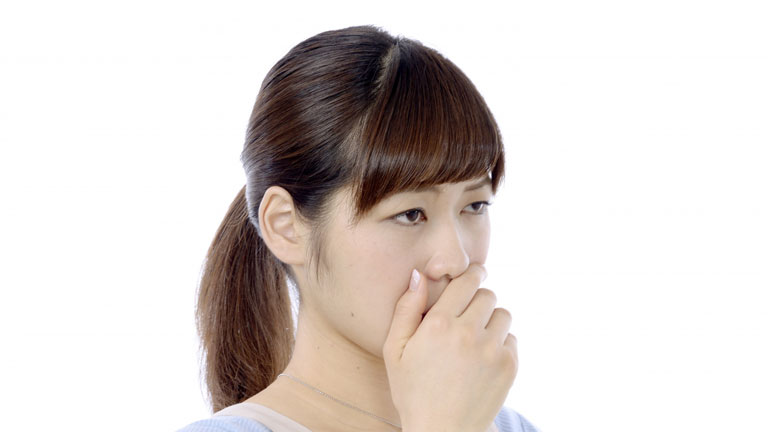 あなたは大丈夫？自分で口臭をチェックする方法と口臭予防